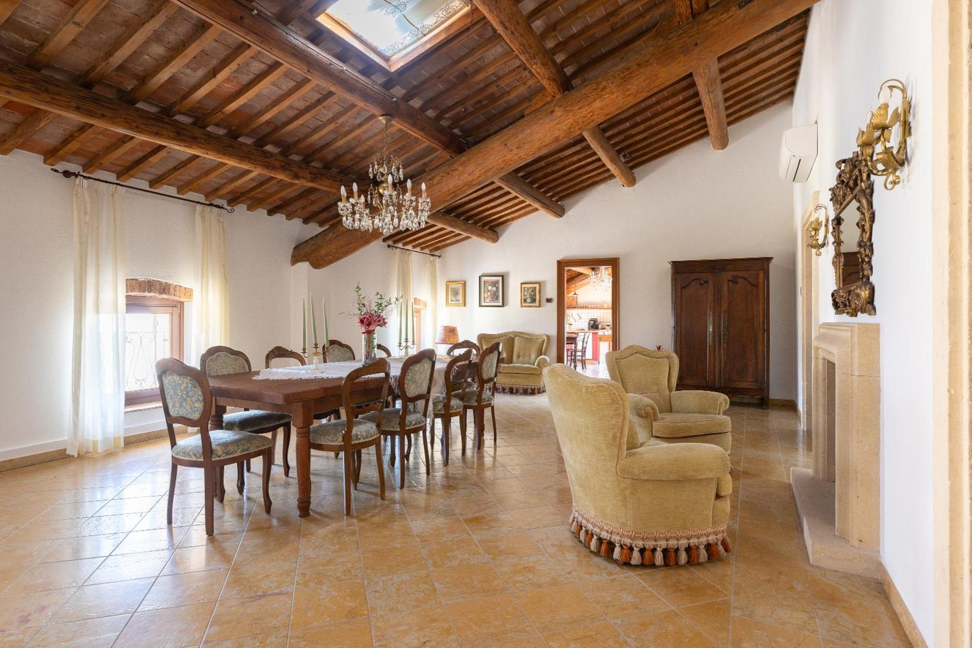 Verdeolivo 1876 - Apartments & Pool Mezzane di Sotto Bagian luar foto