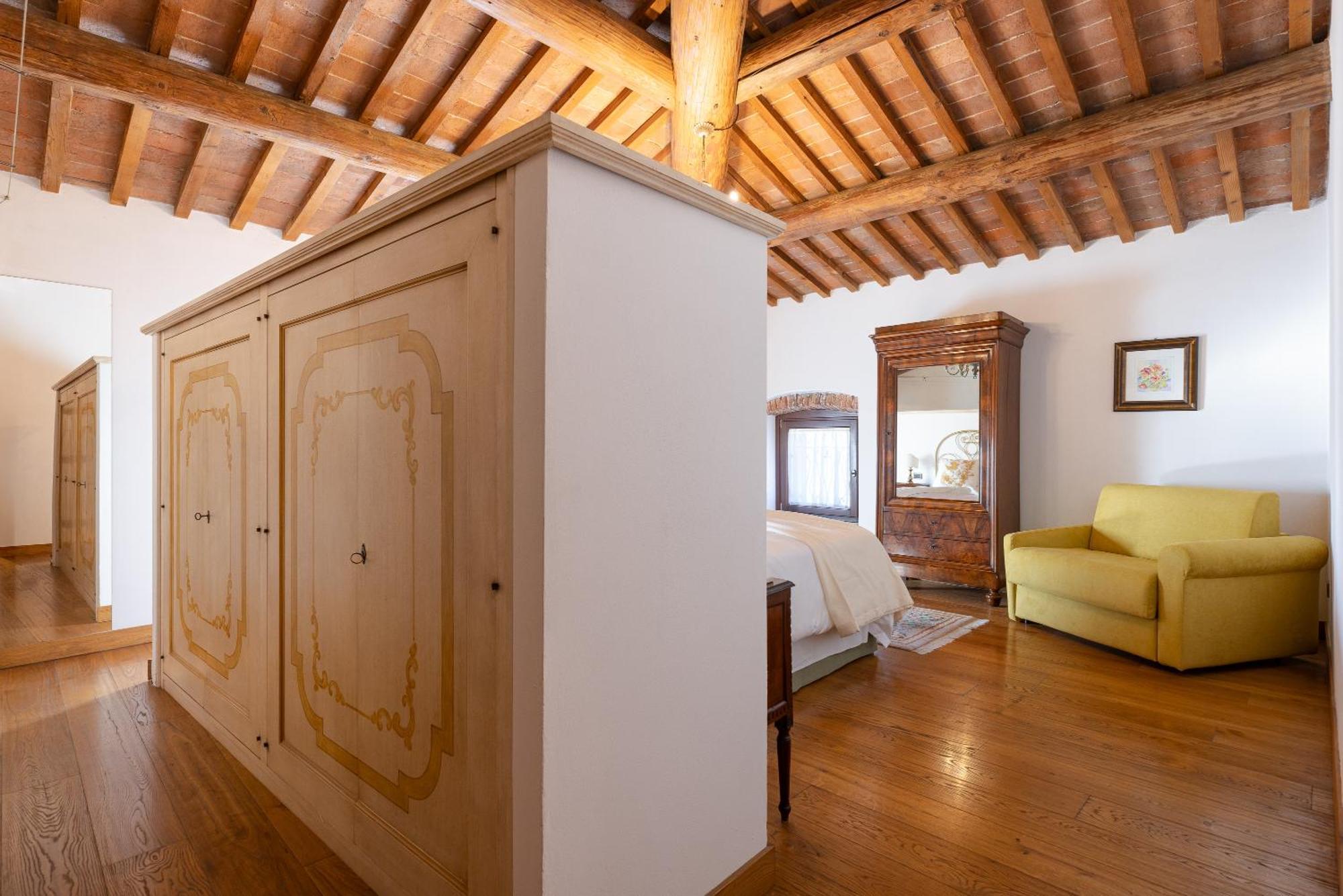 Verdeolivo 1876 - Apartments & Pool Mezzane di Sotto Bagian luar foto