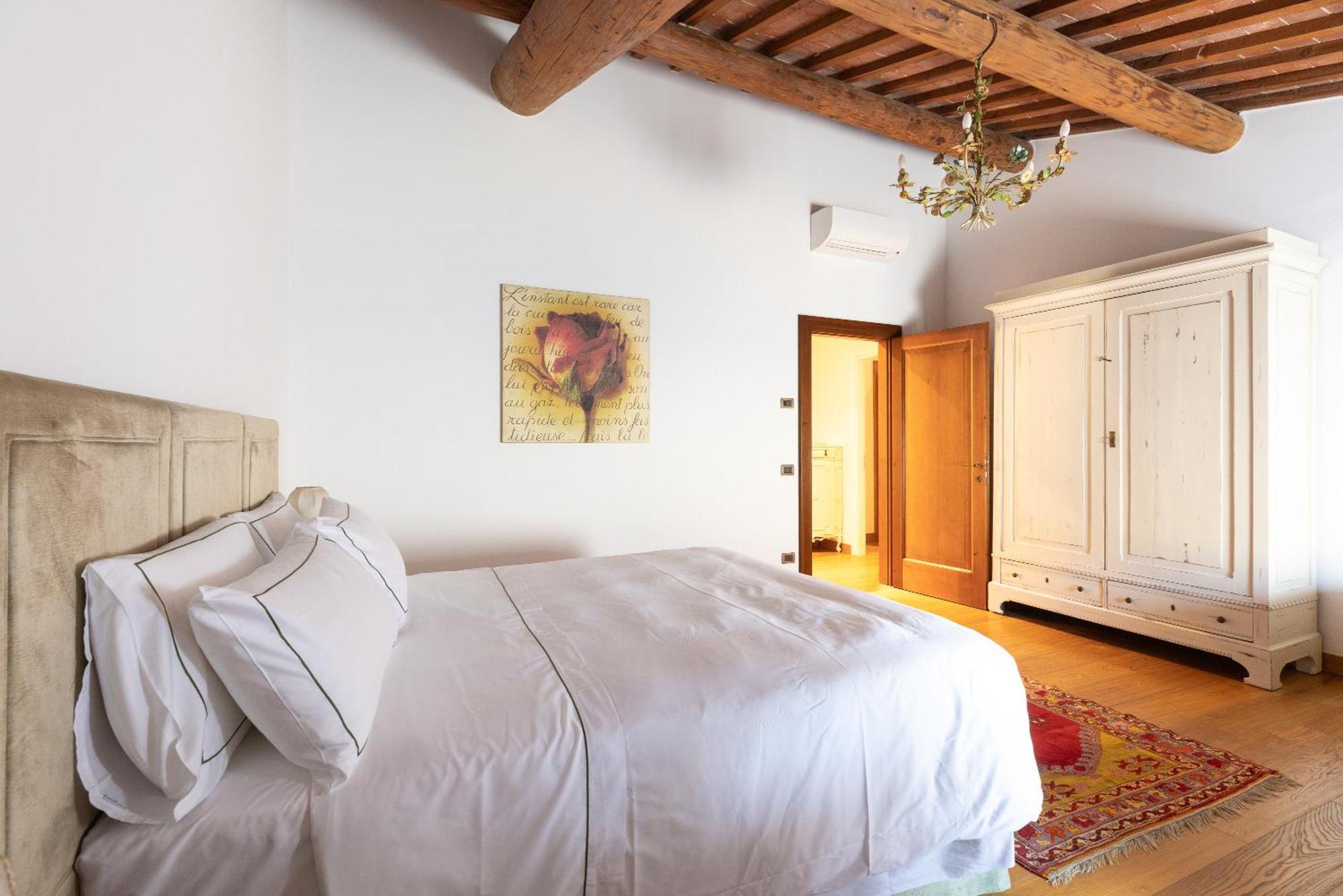 Verdeolivo 1876 - Apartments & Pool Mezzane di Sotto Bagian luar foto