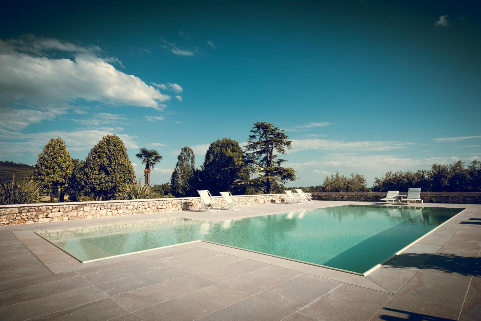 Verdeolivo 1876 - Apartments & Pool Mezzane di Sotto Bagian luar foto